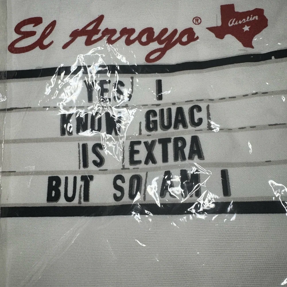 El Arroyo White Tea Towels with Humorous Text